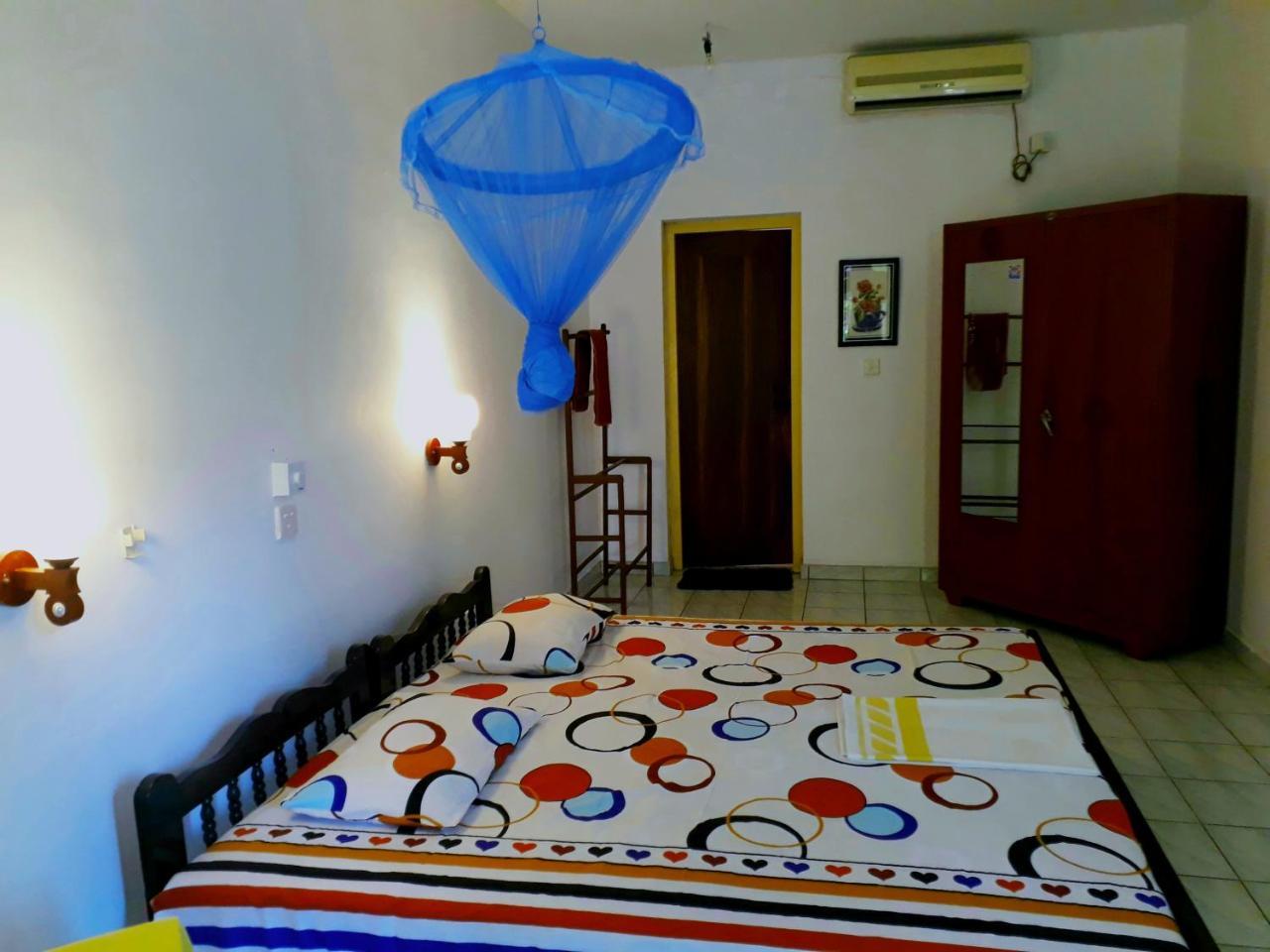 Guesthouse Sunshine Алутгама Екстериор снимка